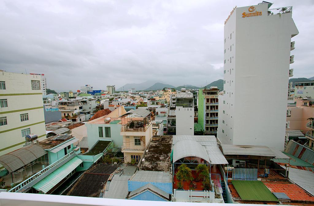 Sun Flower Hotel Nha Trang Exterior foto